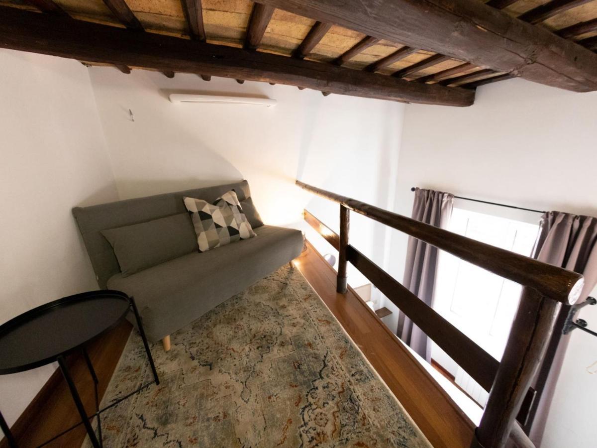 The Best Rent - Three-Bedroom Apartment Close To Colosseo Rome Exterior photo
